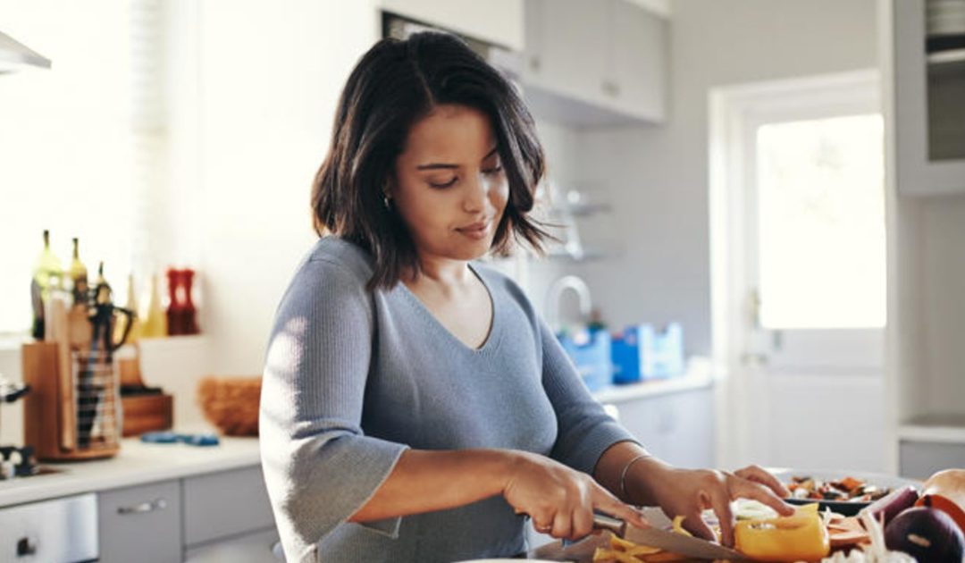 3 Poor Habits That Quietly Delay Retiring In Your 50s